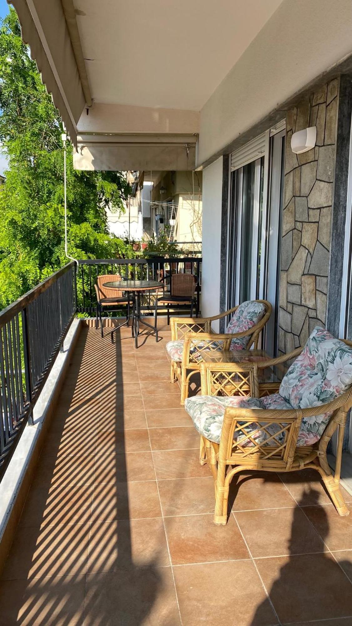 Family Apartment Неа Мудания Екстериор снимка
