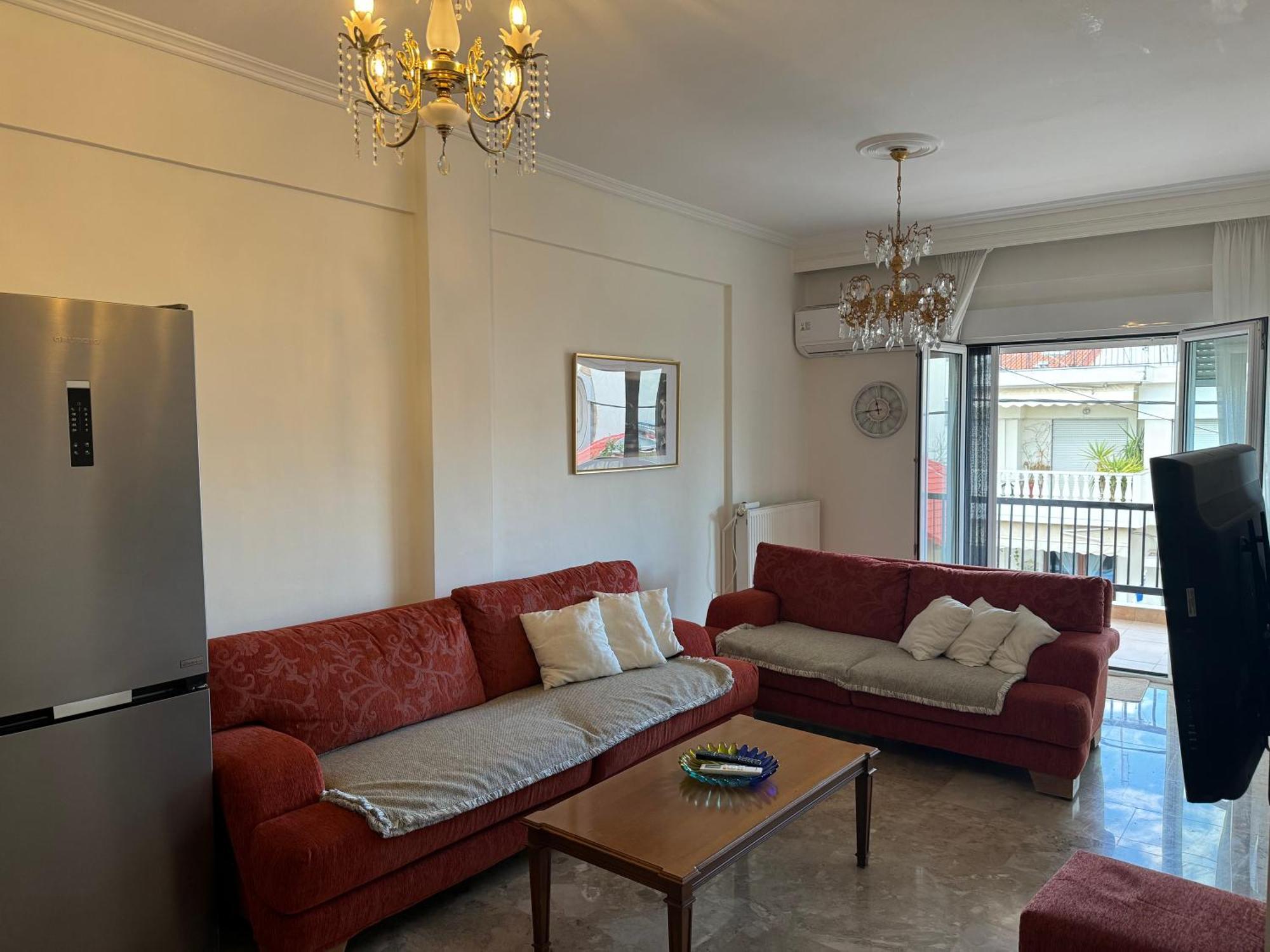 Family Apartment Неа Мудания Екстериор снимка