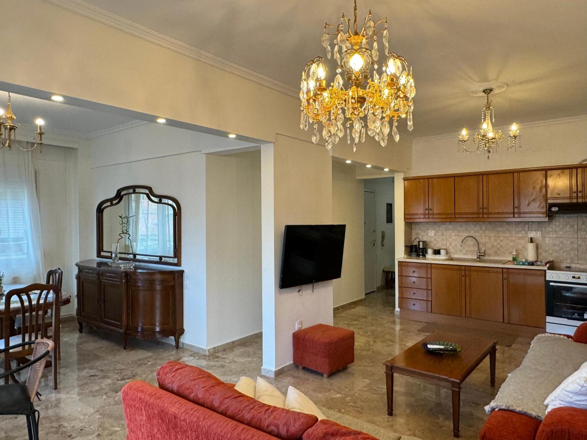 Family Apartment Неа Мудания Екстериор снимка