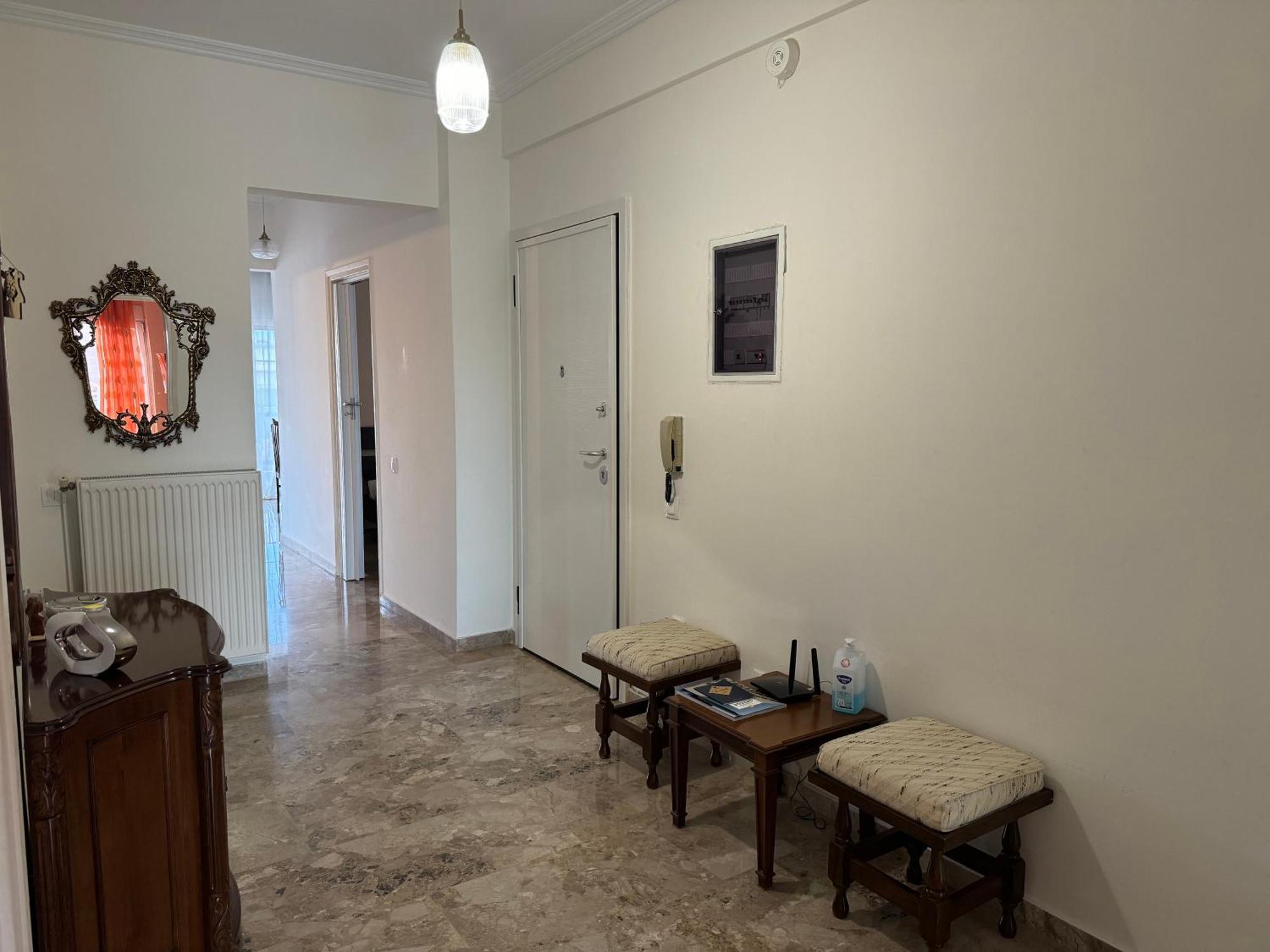 Family Apartment Неа Мудания Екстериор снимка