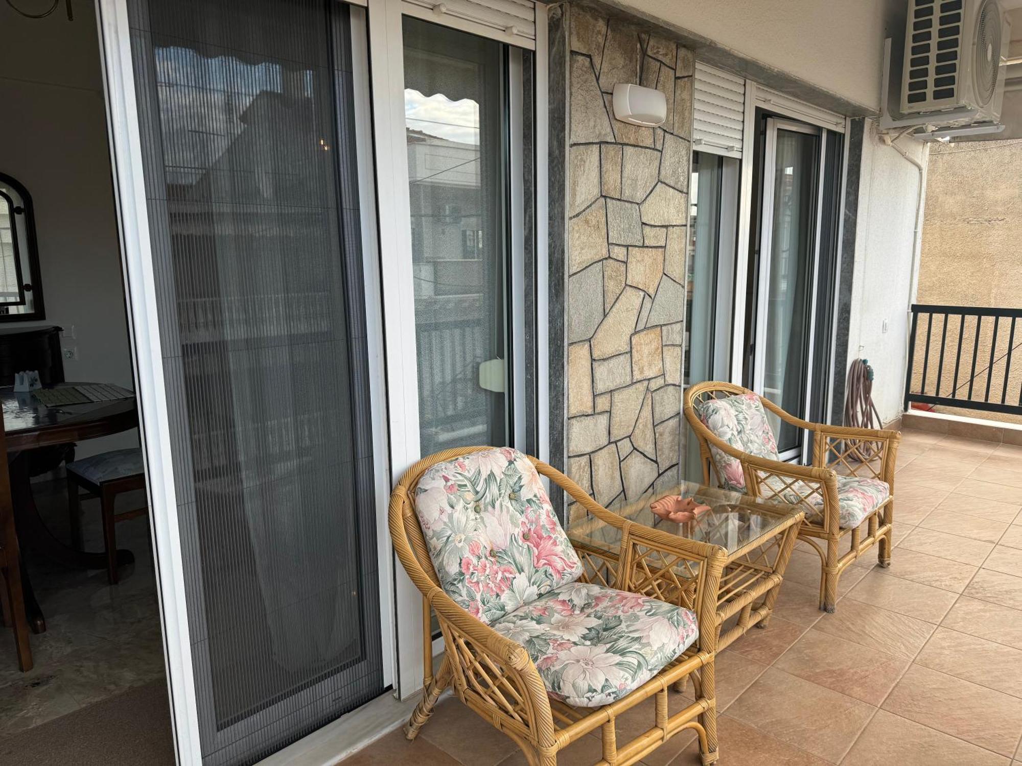 Family Apartment Неа Мудания Екстериор снимка